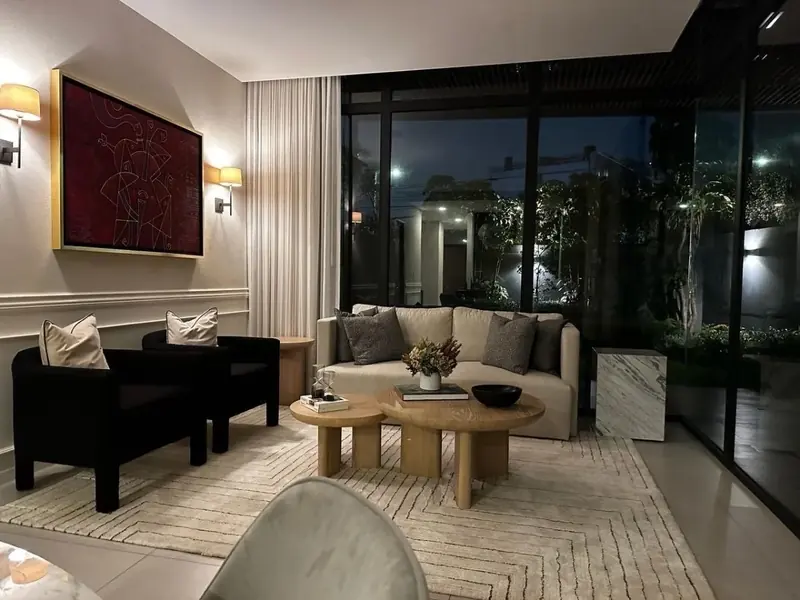 Sala amueblada en Joy Bosques